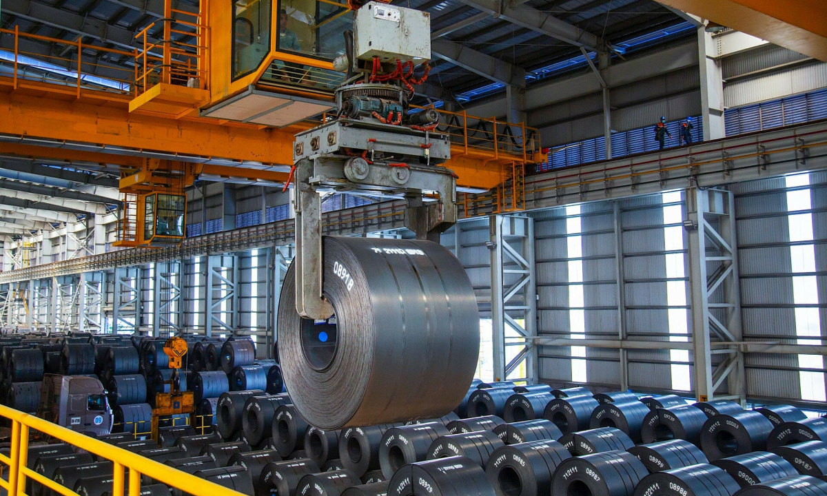 Điều tra chống lẩn tránh phòng vệ thương mại với thép cán nóng Trung Quốc