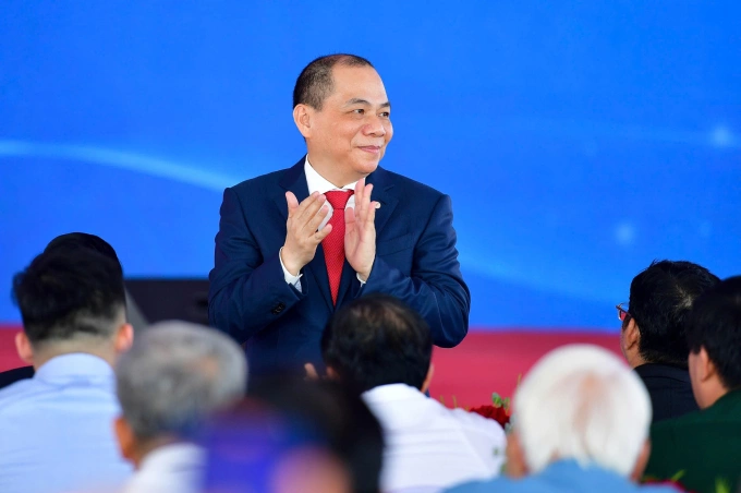 Hai con trai ông Phạm Nhật Vượng góp 200 tỷ vào công ty thép của Vingroup