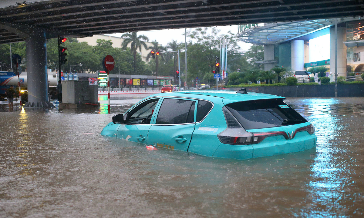Khi nào ôtô ngập nước được bảo hiểm chi trả