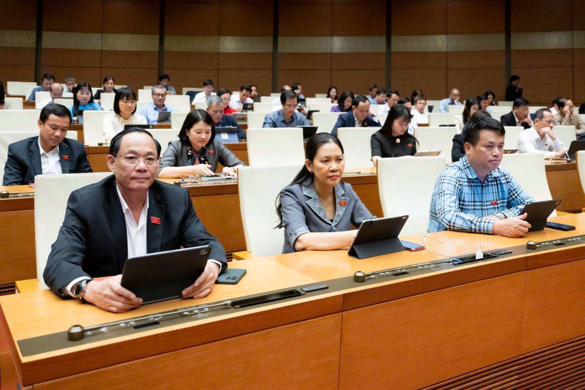 Quốc hội cho phép dùng hơn 23 800 tỷ đồng để trả lương cơ sở năm 2026