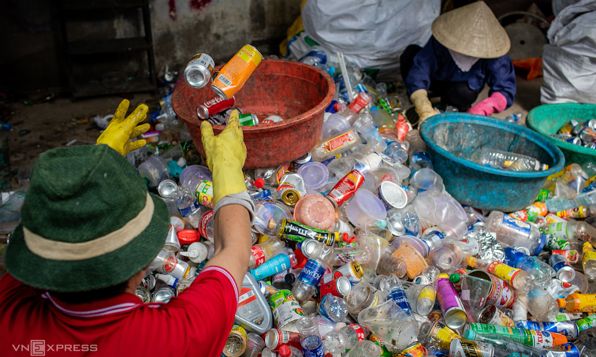 Không có chuyện Việt Nam thải cả triệu tấn nhựa ra đại dương