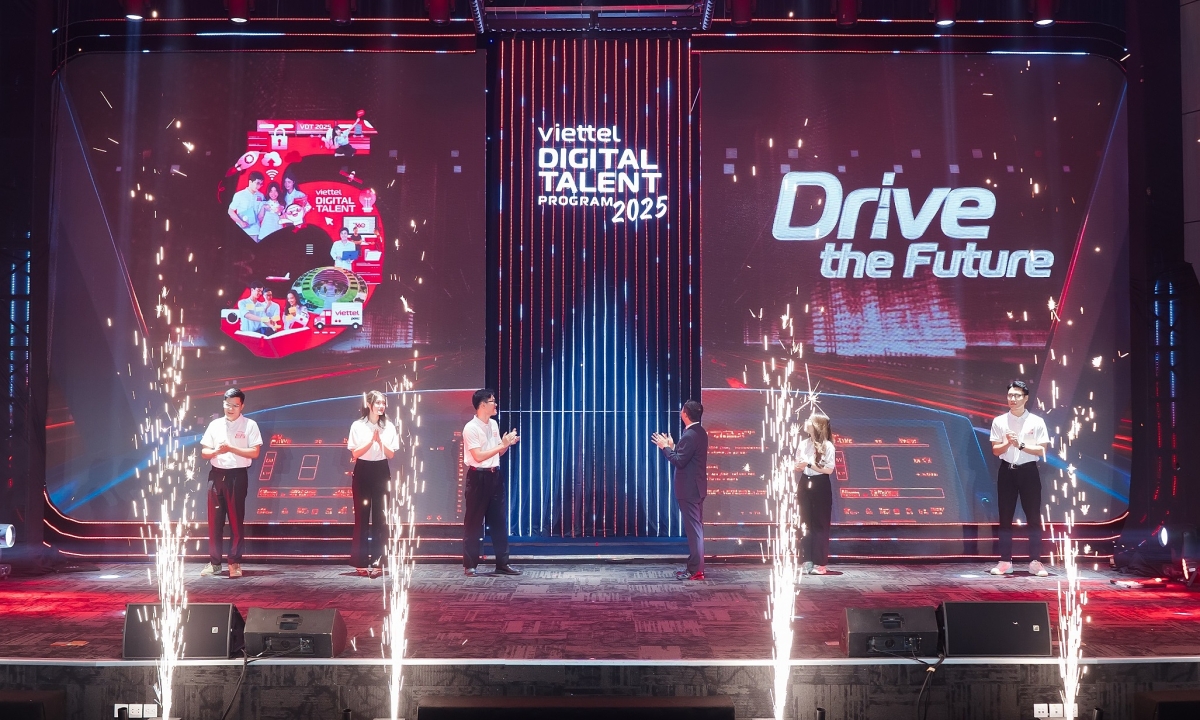 Viettel kỷ niệm 5 năm chương trình Thực tập sinh tài năng