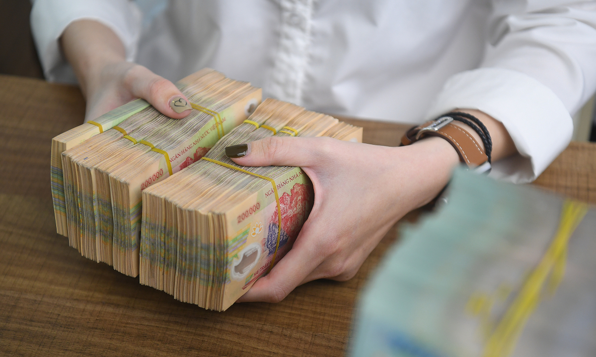 Hơn 400 000 tỷ đồng vốn đầu tư công vẫn chờ giải ngân