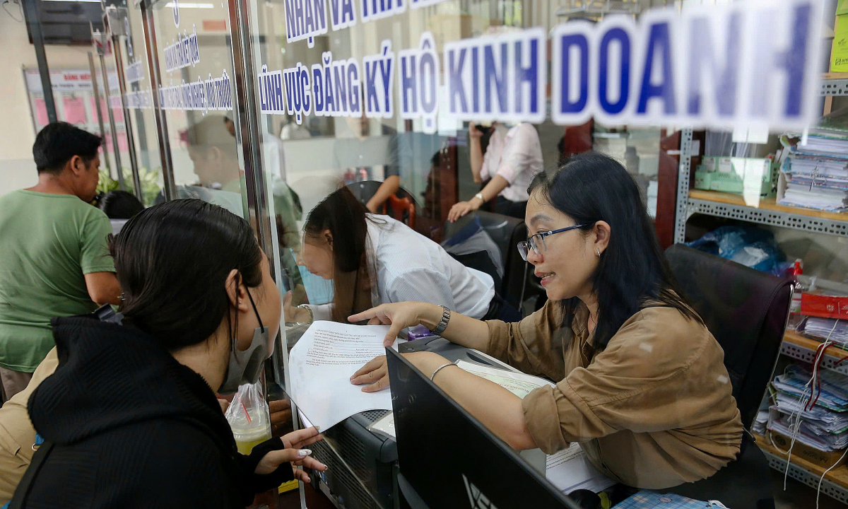 Ngưỡng chịu thuế cho hộ kinh doanh nên như thế nào