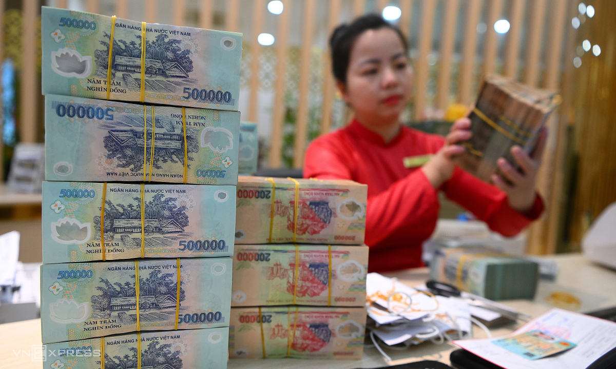 Người dân gửi hơn 7 8 triệu tỷ đồng tại hệ thống ngân hàng