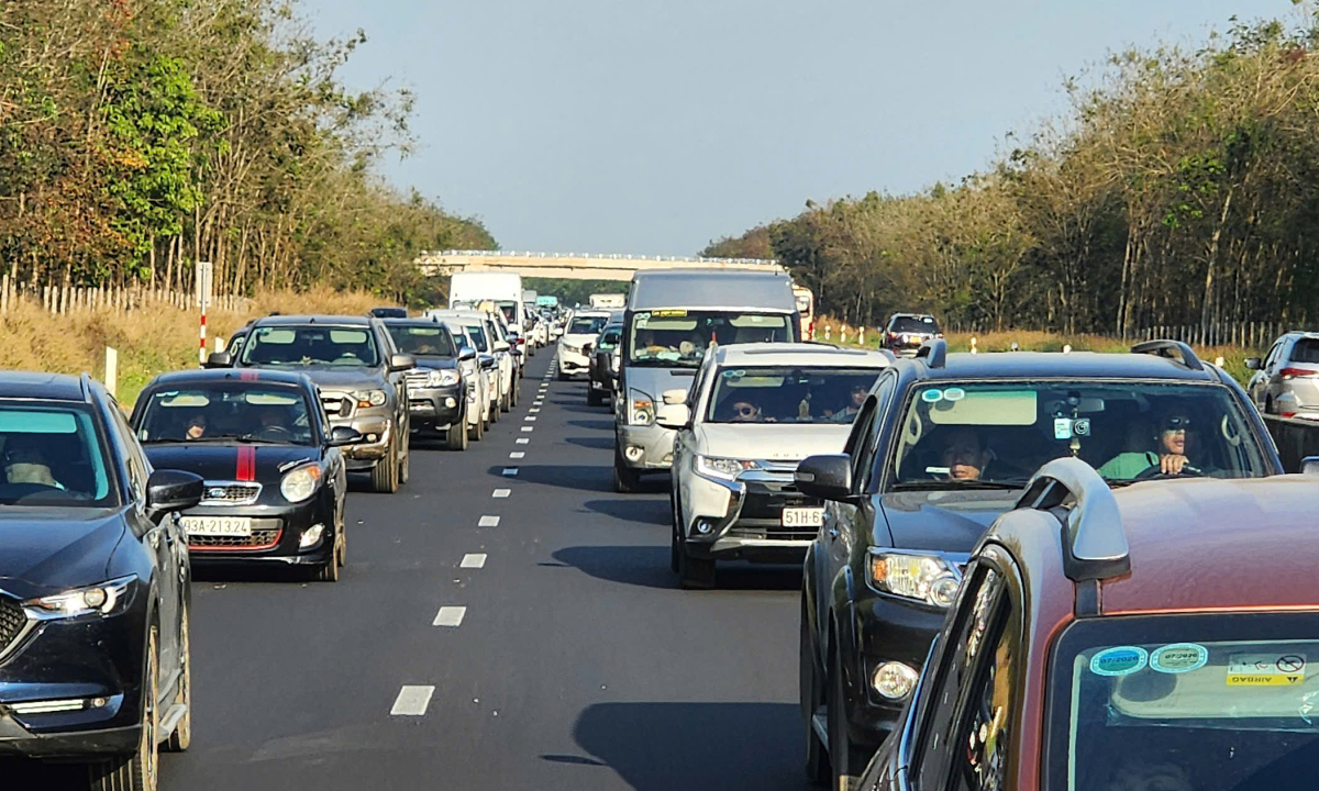 Ôtô sản xuất từ 2017 phải đạt chuẩn khí thải Euro 3 vào tháng 32026